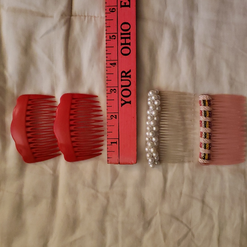 Vintage Women's Set Of 4 Hair Combs - Picture 5 of 5